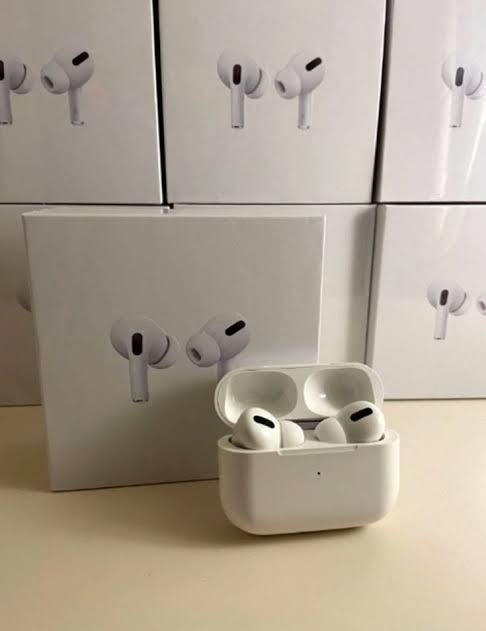 🎧✨ AirPods Pro TWS - Superior Wireless Earbuds for Rich Sound! 🎶🔊